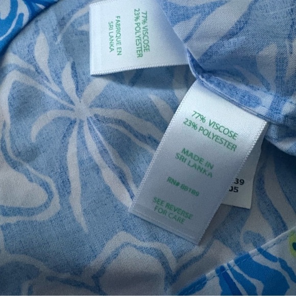 Lilly Pulitzer Button Back Tank Size Large - Picture 5 of 6